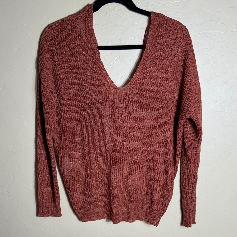 Women's V-Neck Sweater - Rust